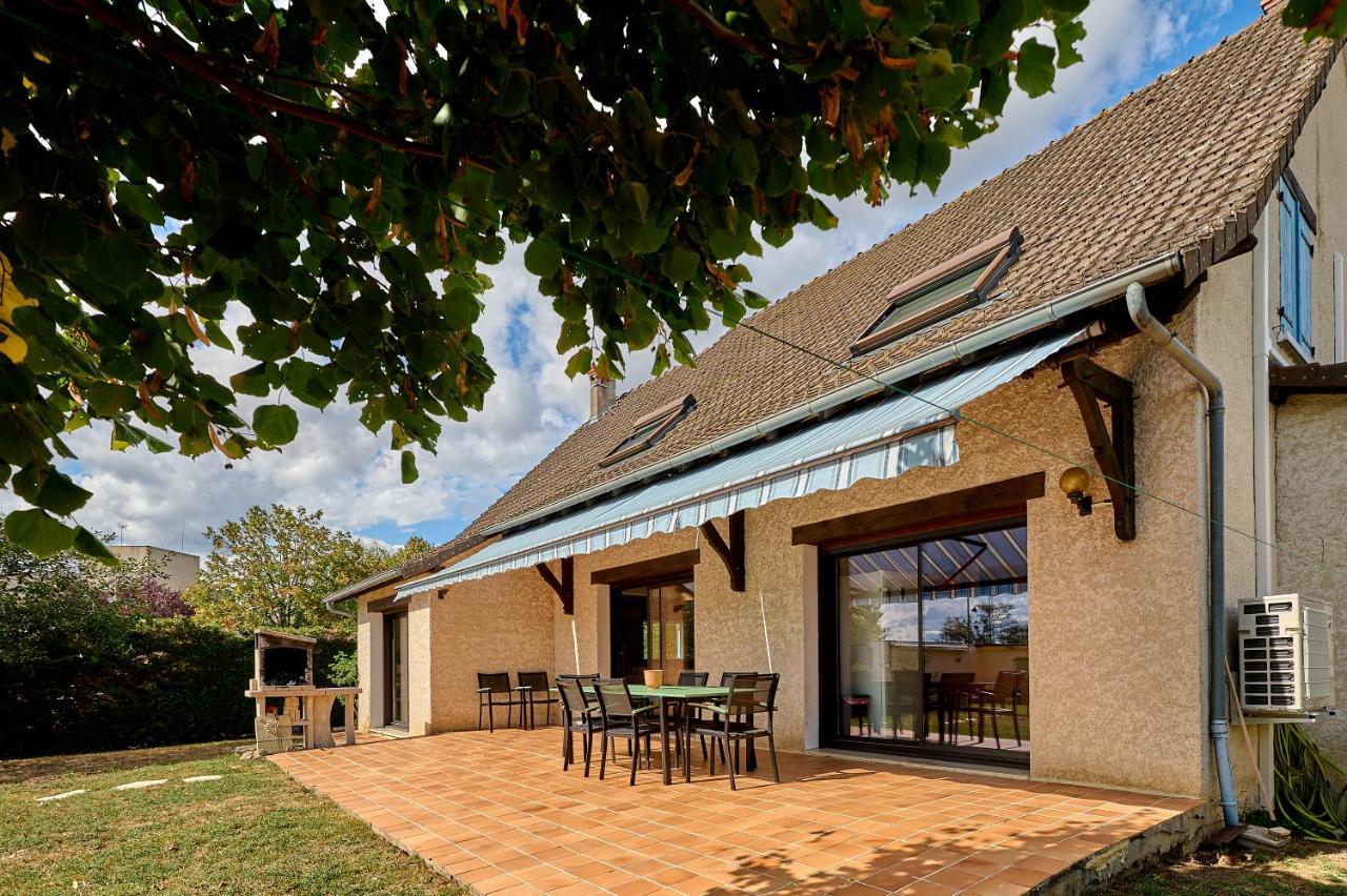 Superbe Villa Avec Piscine Маньи-Кур Экстерьер фото